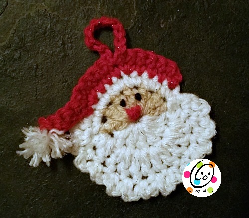 Free santa crochet pattern.