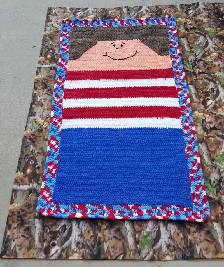 DIY adding fleece backing to a crocheted blanket snappy tots