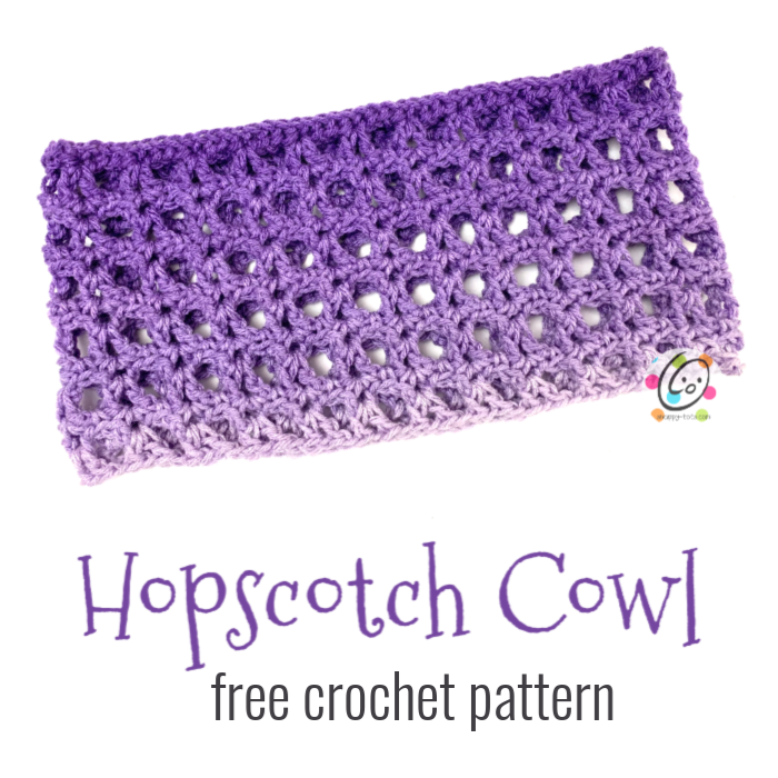 Free Pattern: Hopscotch Cowl