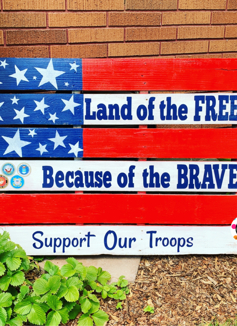 Cricut Craft: Pallet Flag to Support Our Troops