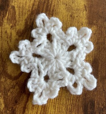 5-Minute Crochet Snowflake Free Pattern - Crochet For You