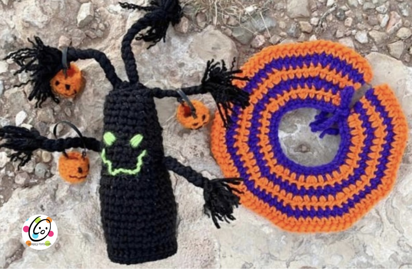 Additional view of the Spooky Tree crochet Halloween decoration
