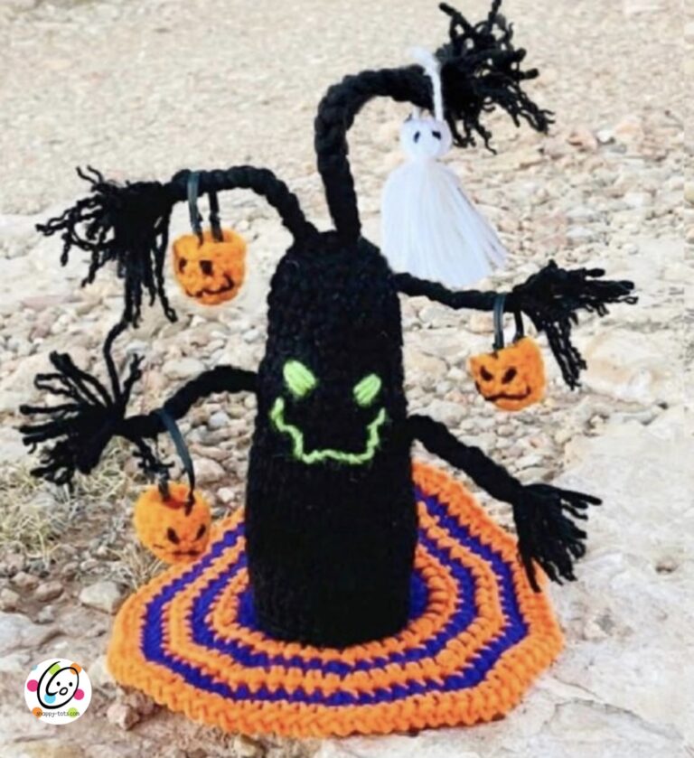 Free Pattern: Spooky Tree